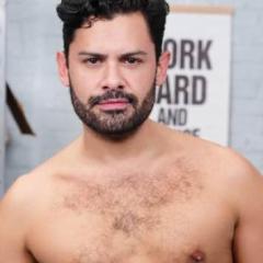 Leo Esteban