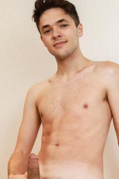 Troye Dean