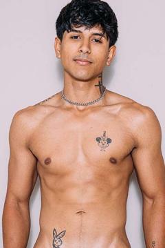Noah Fox