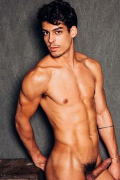 Nico Leon