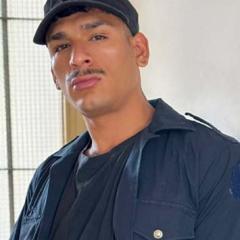 Alex B